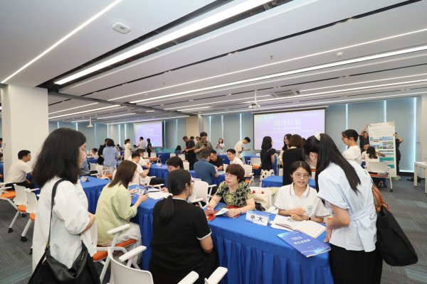 仁信 黄埔“润才计划”发出万岗邀约！月福利最高3万